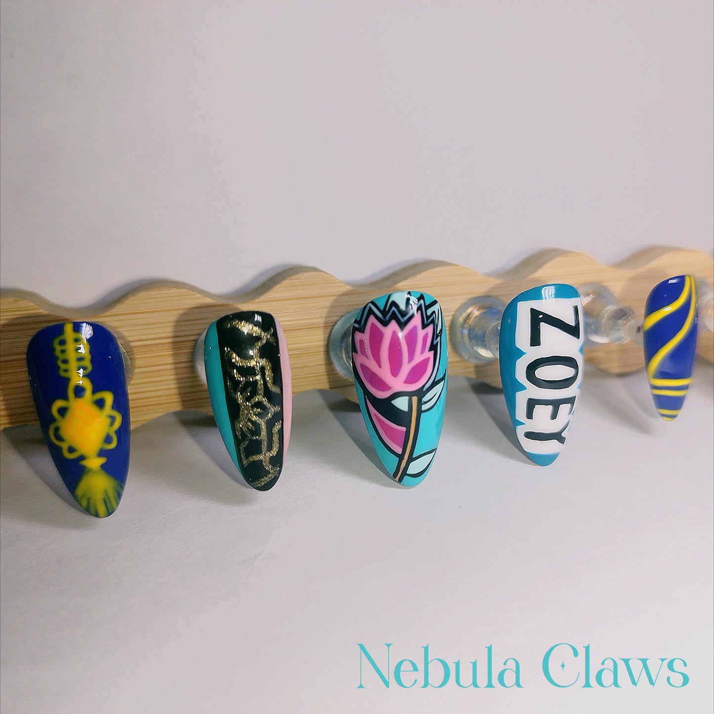 Zoey from Kpop Demon Hunters Movie Inspired Press On Nails