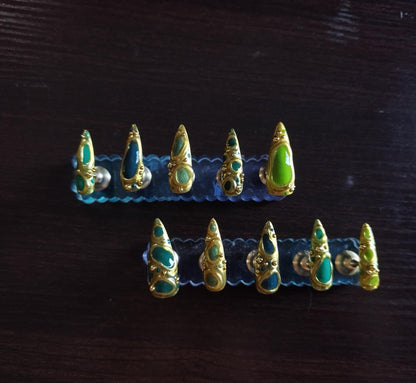 Fake King - Long Stiletto Press On Nails