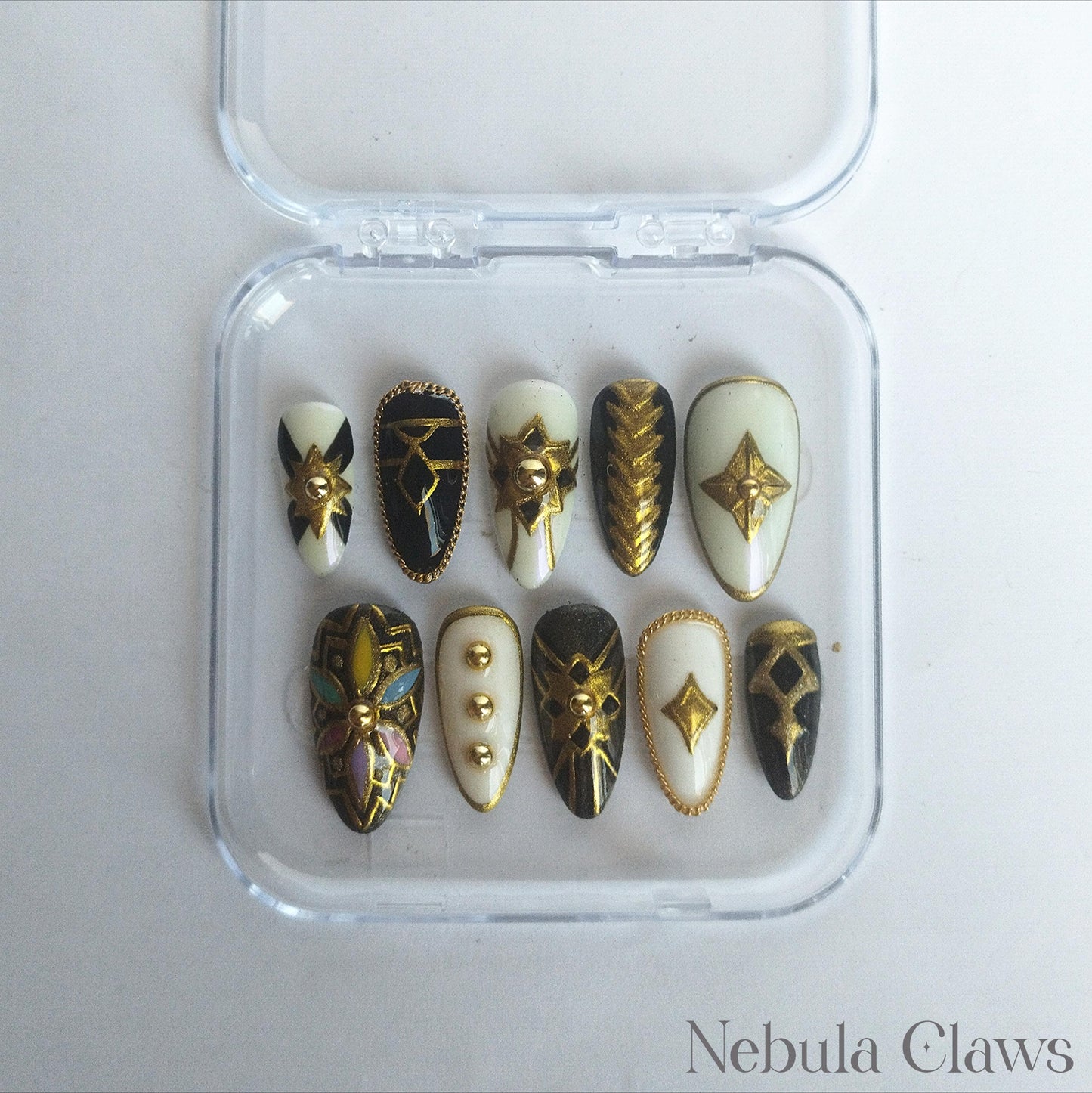 Golden - HUNTRIX from K-POP Demon Hunters Movie Inspired Press On Nails