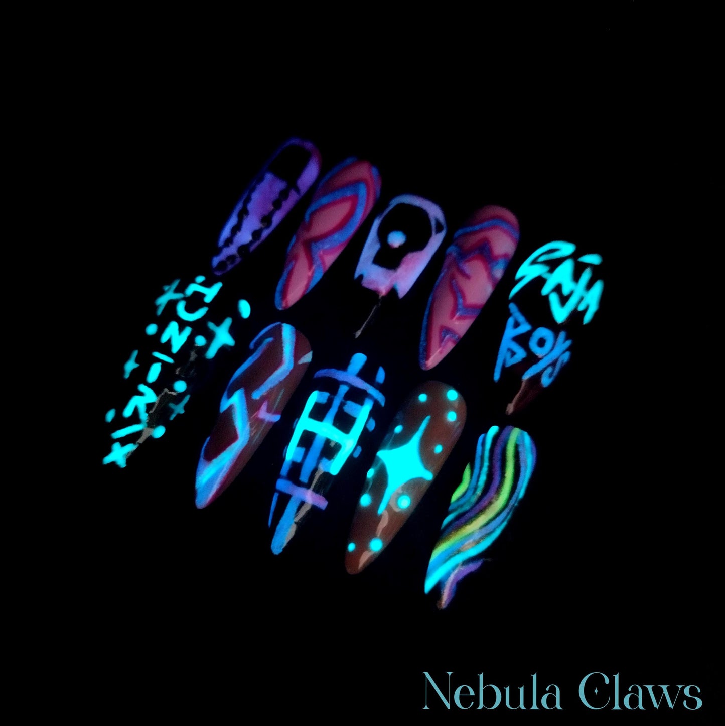 K-POP Demon Hunters Glow in the Dark Press On Nails